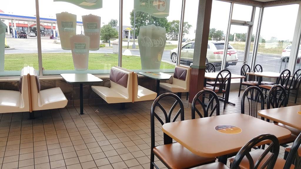 McDonalds | cafe | 1006 Purnell Dr, Mahomet, IL 61853, USA | 2175902992 OR +1 217-590-2992