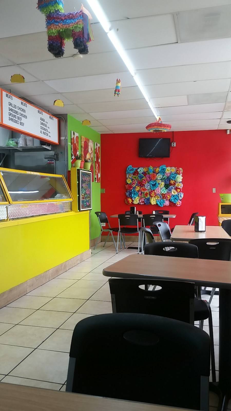 Taco Street | restaurant | 9100 E US Hwy 40, Independence, MO 64055, USA | 8164925315 OR +1 816-492-5315