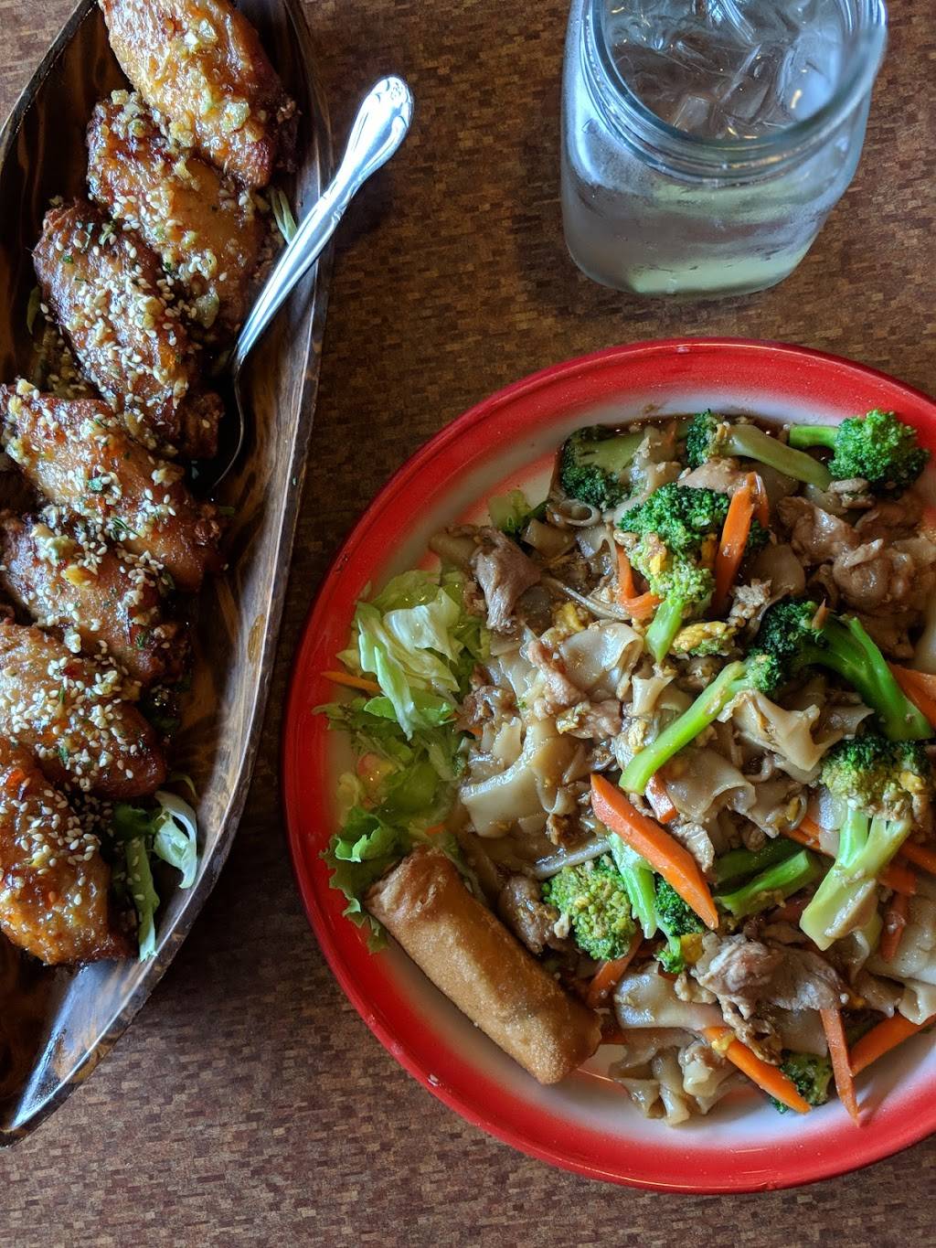 Pearl Thai Cuisine | restaurant | 870 Southampton Rd, Benicia, CA 94510, USA | 7077479777 OR +1 707-747-9777