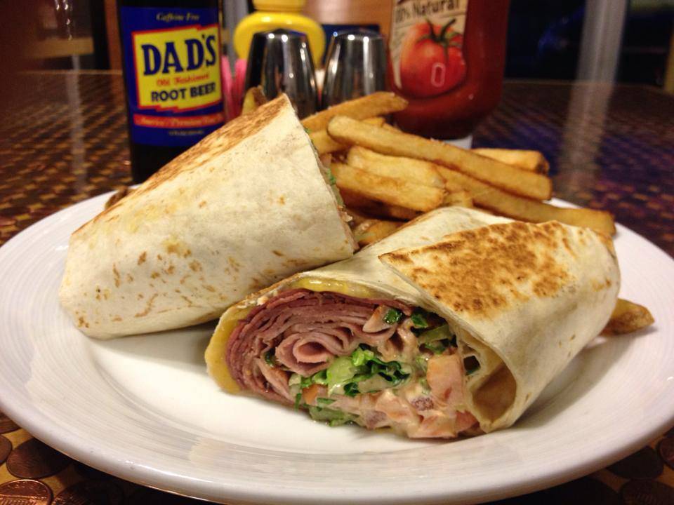 Fork In The Road | restaurant | 1821 S Fielder Rd, Arlington, TX 76013, USA | 8174593675 OR +1 817-459-3675