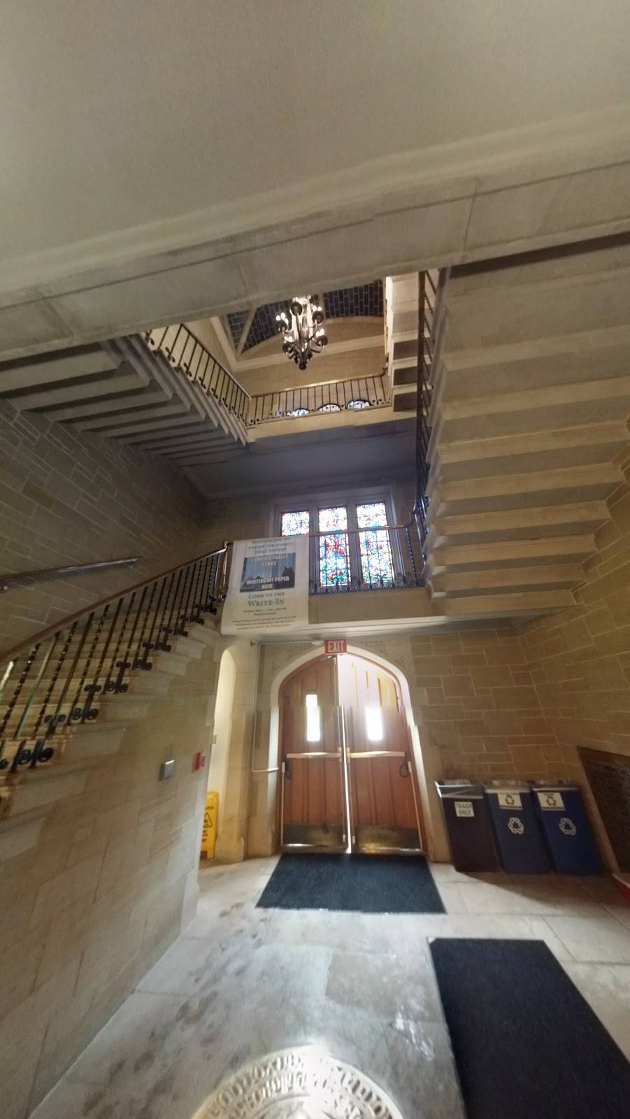 Peirce Dining Hall | restaurant | 201 College Park St, Gambier, OH 43022, USA | 7404275000 OR +1 740-427-5000