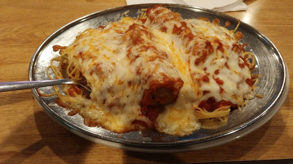 Stavros Pizza House | restaurant | 755 N 14th St, Leesburg, FL 34748, USA | 3523264202 OR +1 352-326-4202