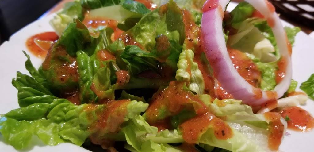 Luigis Italian Cafe | restaurant | 1615 State Hwy 50, Commerce, TX 75428, USA | 9038862000 OR +1 903-886-2000