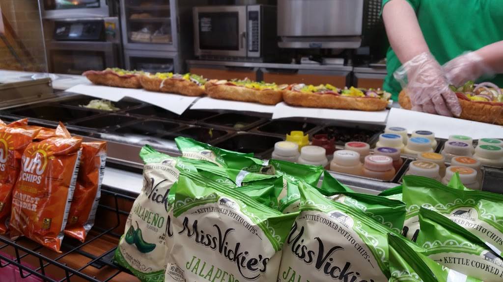 Subway | restaurant | 4227 NW 23rd St, Oklahoma City, OK 73107, USA | 4059177827 OR +1 405-917-7827