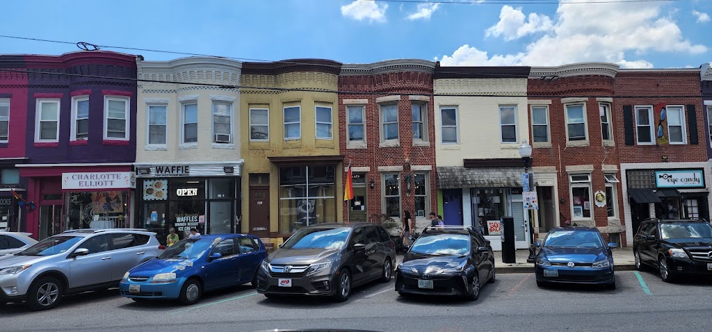 Monas Super Noodle | restaurant | 850 W 36th St, Baltimore, MD 21211, USA | 6679303119 OR +1 667-930-3119