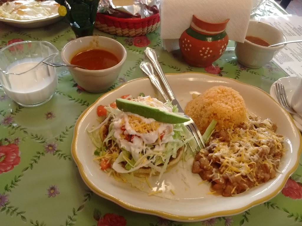 Taqueria Pantoja | restaurant | 721 E Main St, Streator, IL 61364, USA | 8156727758 OR +1 815-672-7758