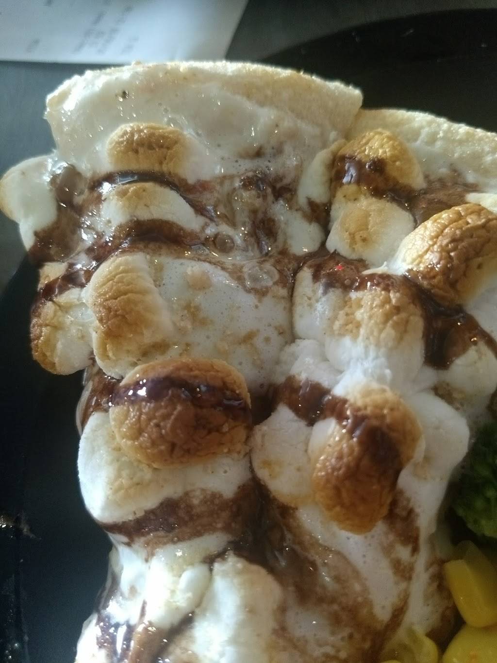 Shakeys Pizza Parlor | restaurant | 14120 Bear Valley Rd #103, Victorville, CA 92392, USA | 7609520010 OR +1 760-952-0010