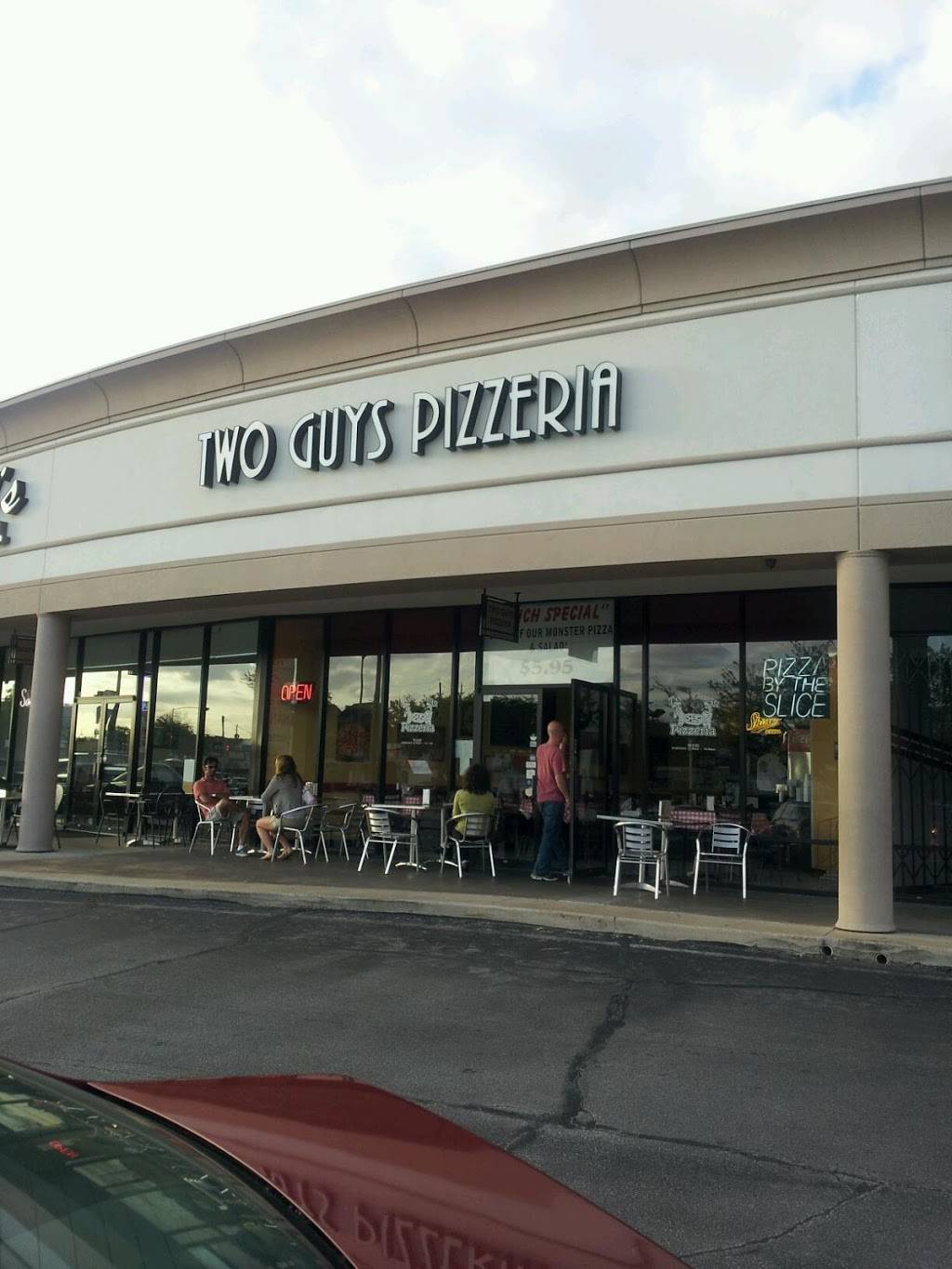Two Guys Pizzeria | restaurant | 2250 W Holcombe Blvd, Houston, TX 77030, USA | 7136606262 OR +1 713-660-6262