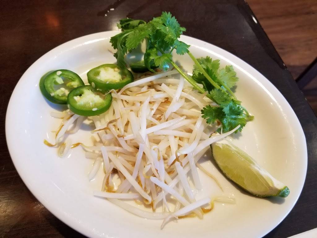 Simply Vietnamese | restaurant | 1 Highwood Ave, Tenafly, NJ 07670, USA | 2015687770 OR +1 201-568-7770