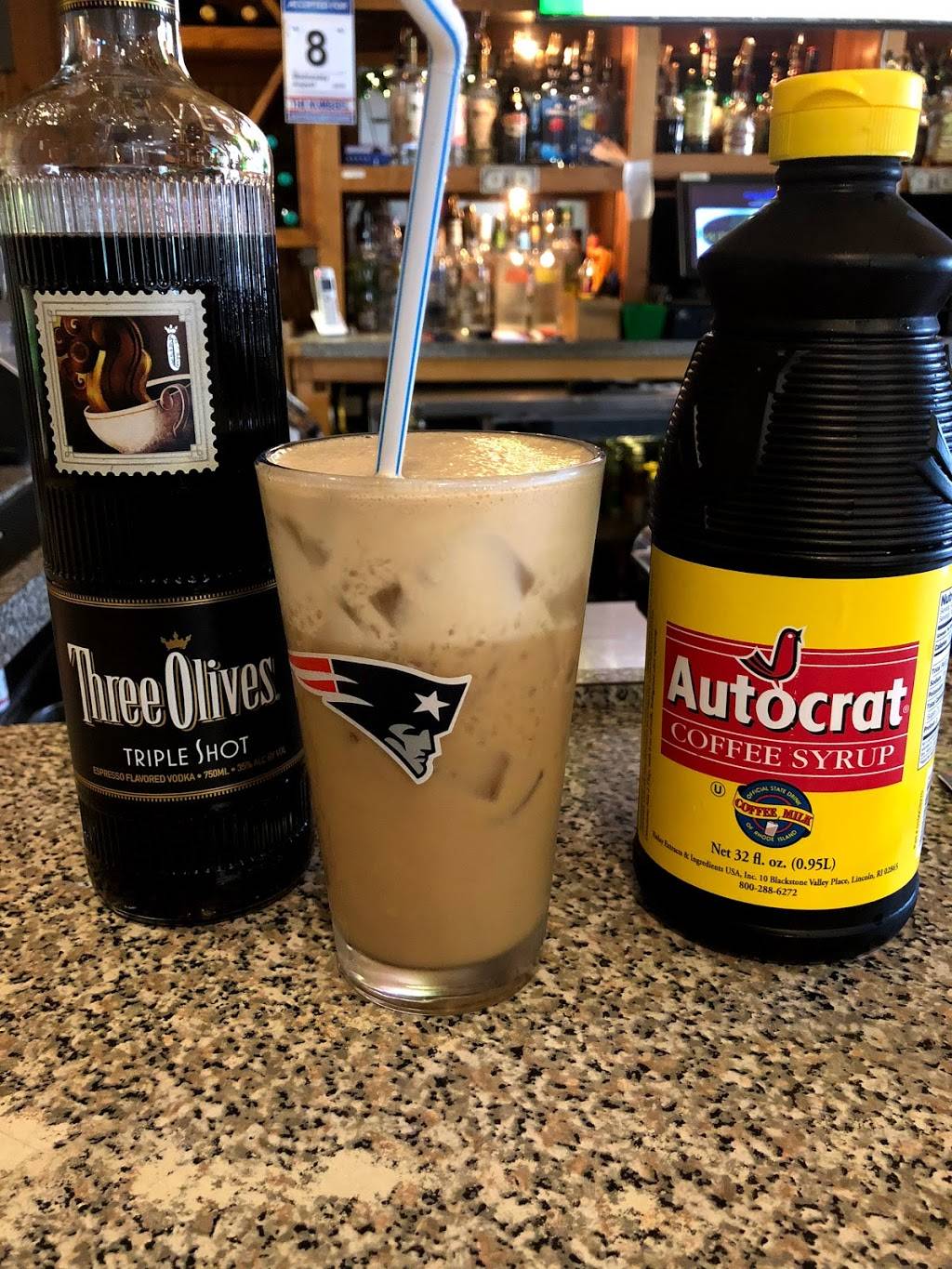 McTS Tavern | restaurant | 940 Mendon Road, Cumberland, RI 02864, USA | 4014754422 OR +1 401-475-4422