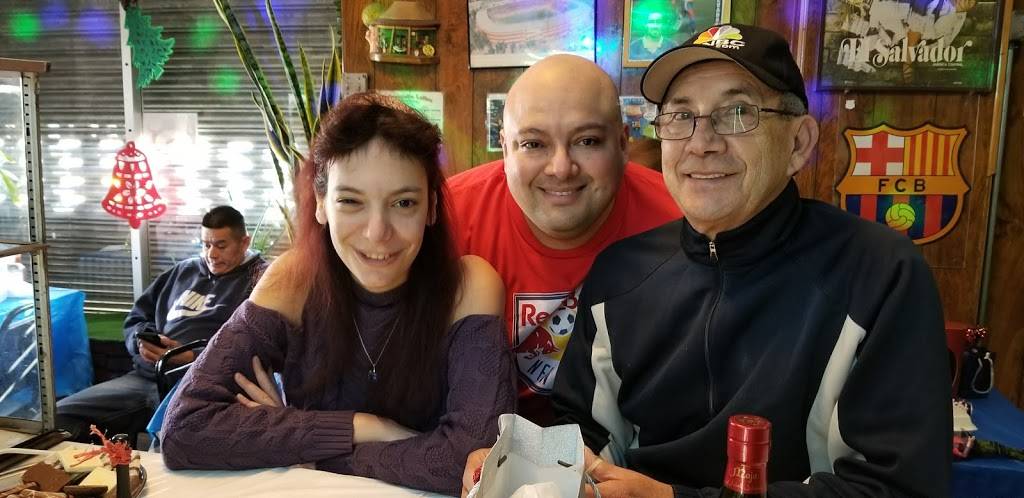 Rinconcito Latino | restaurant | 800 1st Ave, Elizabeth, NJ 07201, USA | 9089651795 OR +1 908-965-1795