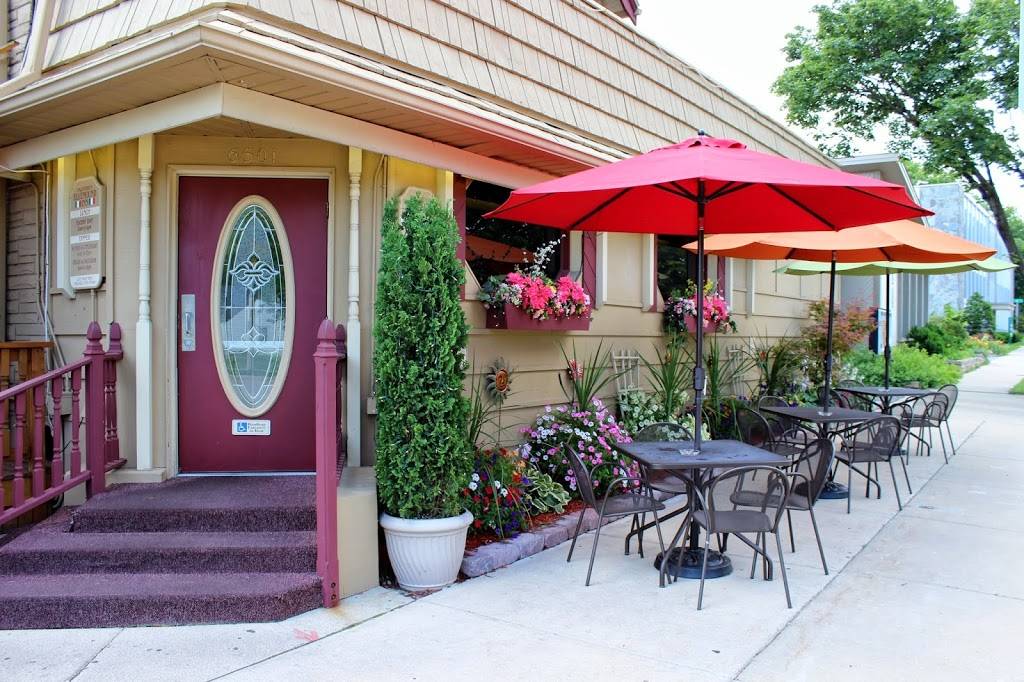 Balistreris Bluemound Inn | restaurant | 6501 W Bluemound Rd, Milwaukee, WI 53213, USA | 4142589881 OR +1 414-258-9881