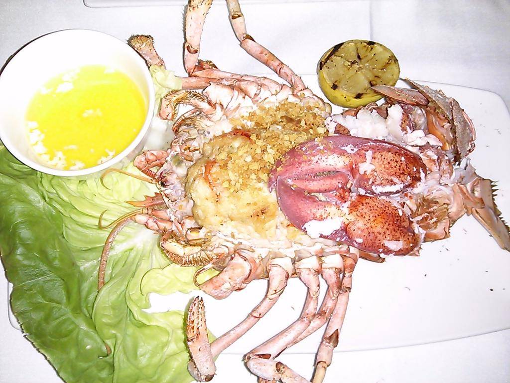 The Capital Grille | restaurant | 201 N Tryon St, Charlotte, NC 28202, USA | 7043481400 OR +1 704-348-1400