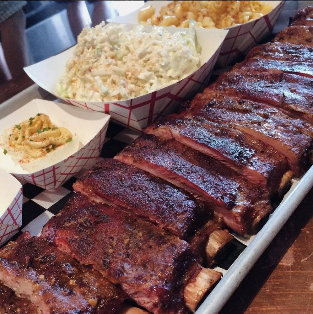 3 Pigs BBQ | restaurant | 11 S B St, San Mateo, CA 94401, USA | 6503896389 OR +1 650-389-6389