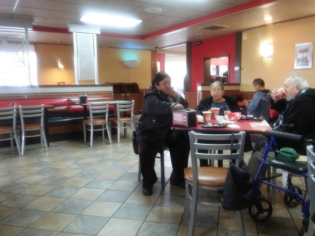 Carls Jr. | restaurant | 3901 Auburn St, Bakersfield, CA 93306, USA | 6618715152 OR +1 661-871-5152