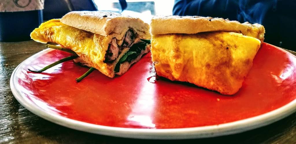 Saddlecreek Coffee Co. | cafe | 28212 N Tatum Blvd, Cave Creek, AZ 85331, USA | 4802562100 OR +1 480-256-2100