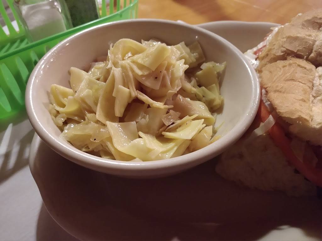 Pidos Pub | restaurant | 1129 Ravine St, Munhall, PA 15120, USA | 4124619540 OR +1 412-461-9540