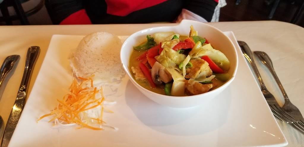 House of Thai Cuisine | restaurant | 3520 Cottman Ave, Philadelphia, PA 19149, USA | 2157088799 OR +1 215-708-8799