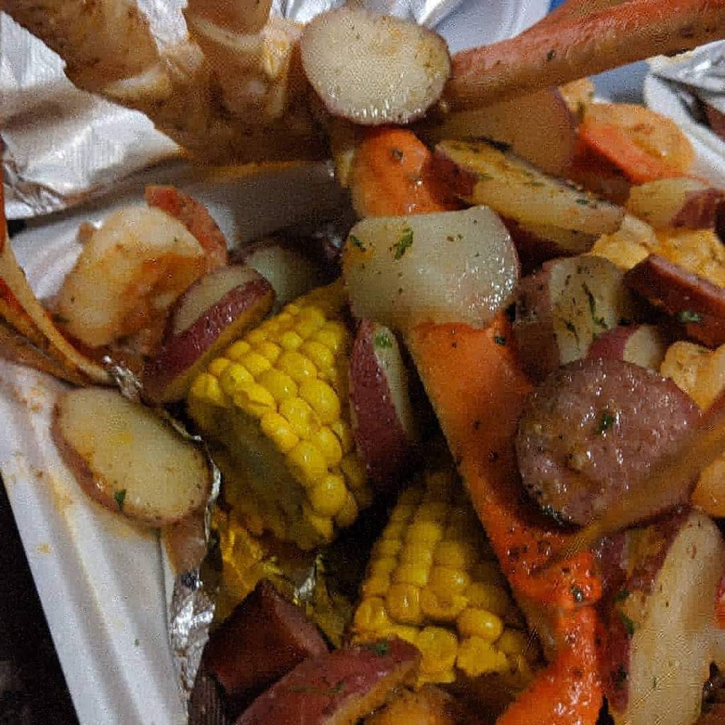 Seafood Destiny | restaurant | 4705 W Gate City Blvd, Greensboro, NC 27407, USA | 3362837291 OR +1 336-283-7291