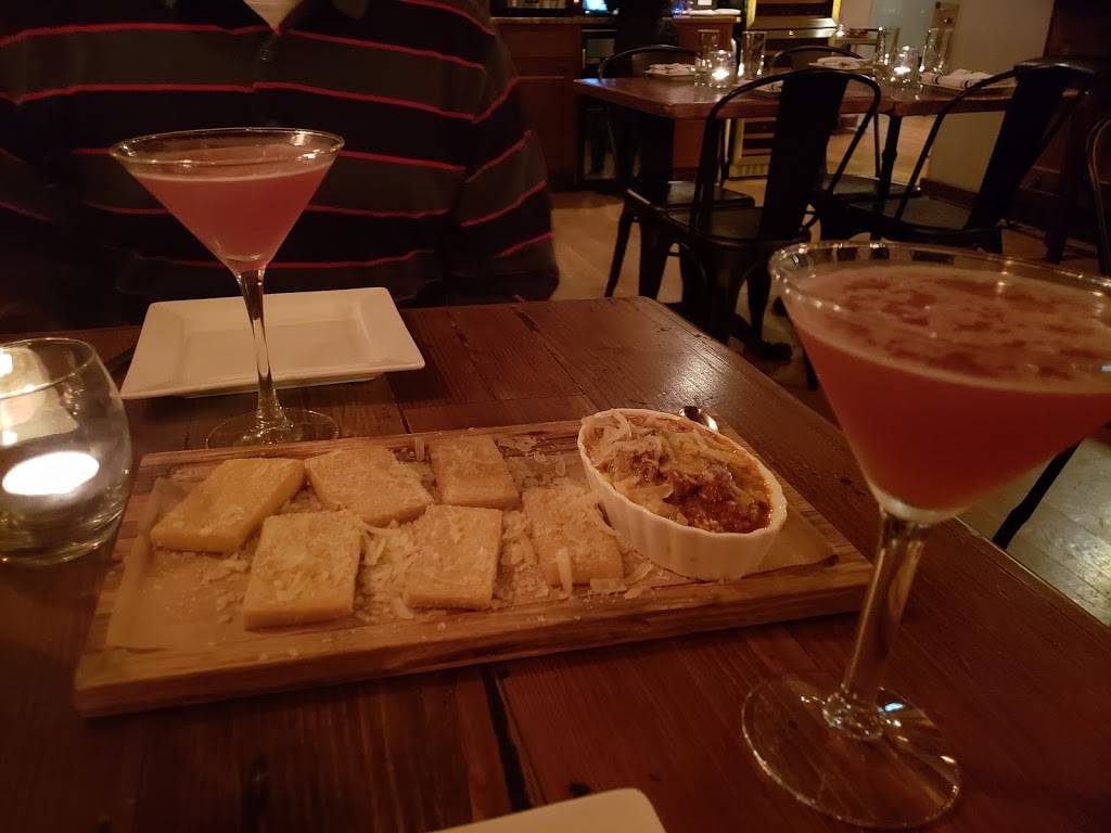 Cerdo | restaurant | 382 E Elm St, Conshohocken, PA 19428, USA | 6102340561 OR +1 610-234-0561