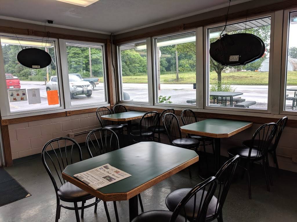 Smithville Dari Land | restaurant | 736 E Main St, Smithville, OH 44677, USA | 3306692259 OR +1 330-669-2259