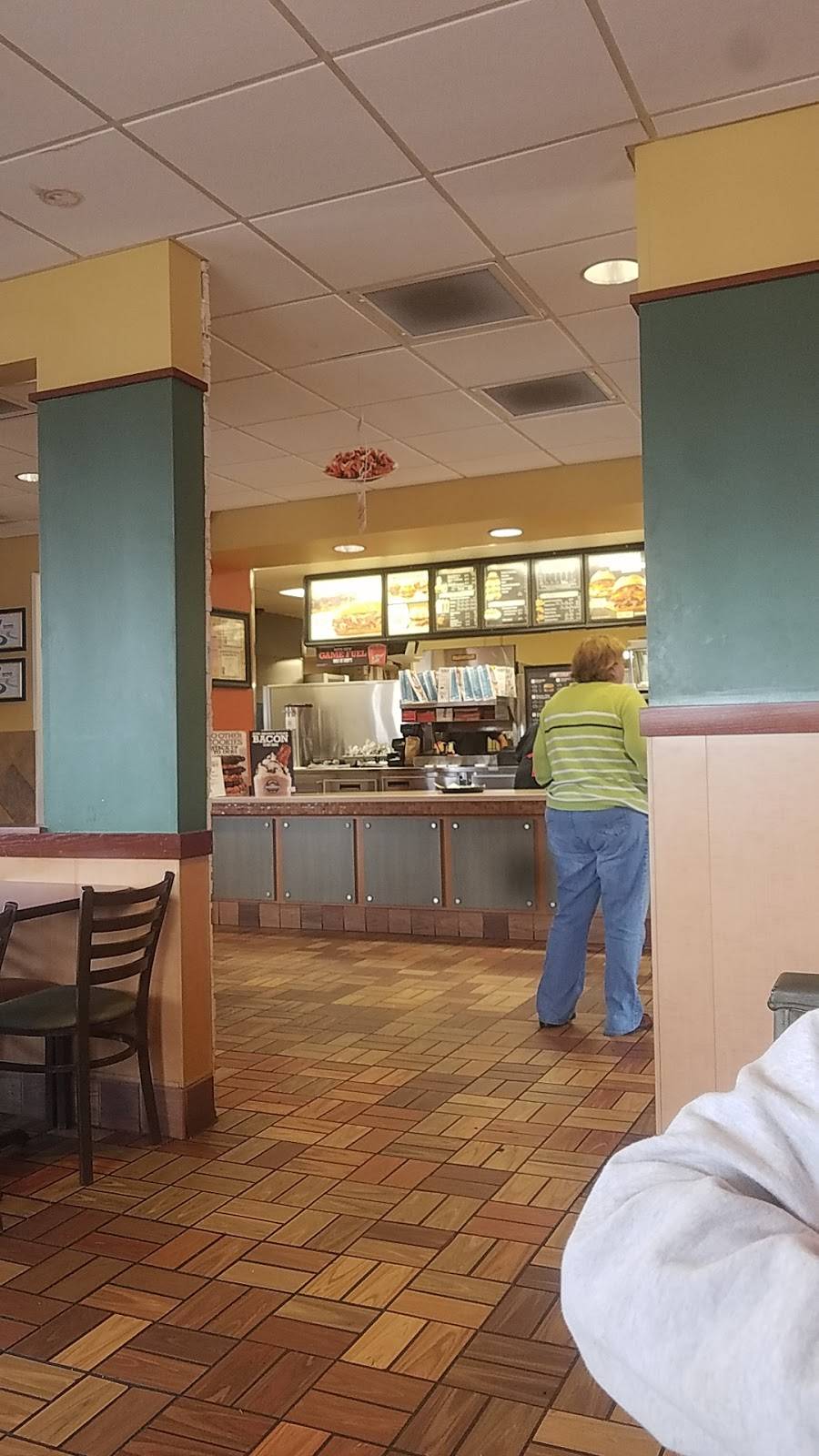 Arbys | restaurant | 822 Cosby Hwy, Newport, TN 37821, USA | 4236250413 OR +1 423-625-0413