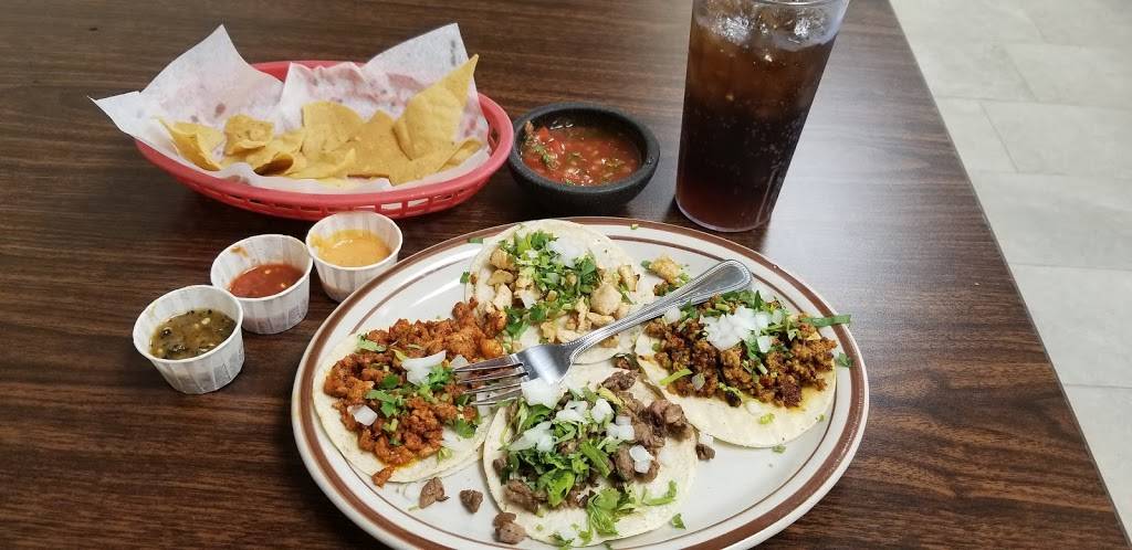 Taqueria Los Comales | restaurant | 808 14th Ave, Greeley, CO 80631, USA | 9703049998 OR +1 970-304-9998