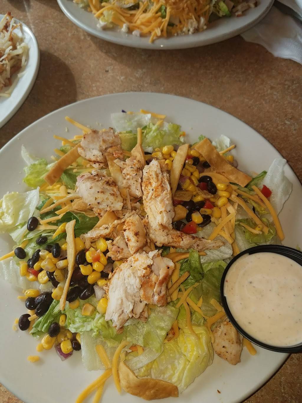 Perkins Restaurant & Bakery | restaurant | 2502 London Rd, Duluth, MN 55812, USA | 2187283619 OR +1 218-728-3619