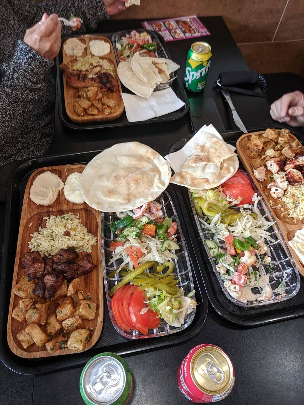 Boucherie et Grillades ibn El Balad | restaurant | 3131 Boulevard Dagenais O, Laval, QC H7P 1T8, Canada | 4502390216 OR +1 450-239-0216