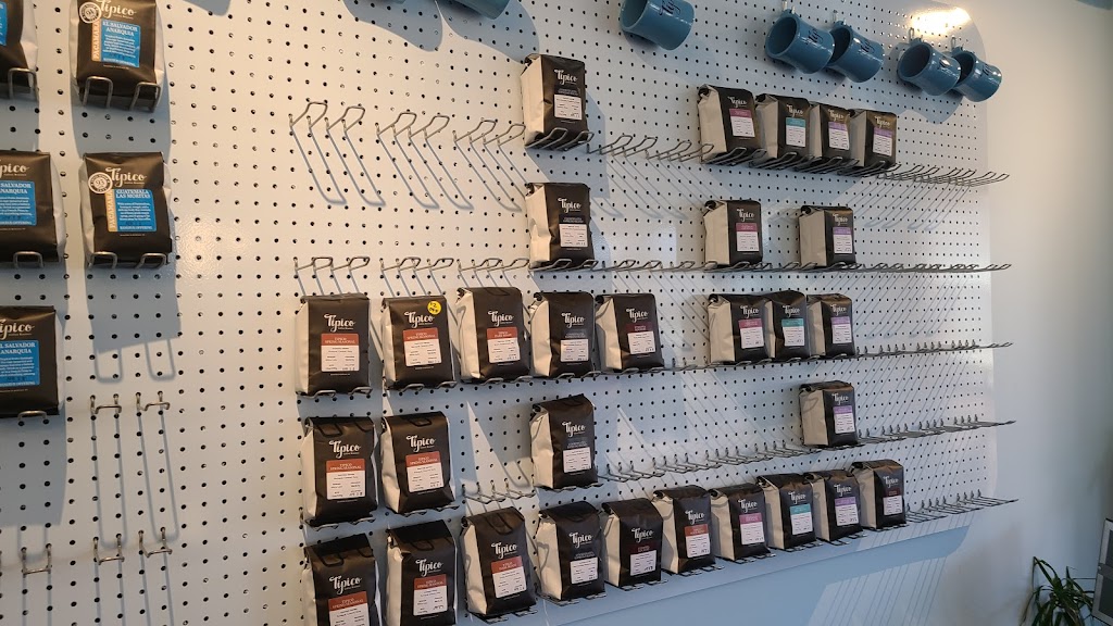 Tipico Coffee & Cafe | cafe | 1084 Elmwood Ave, Buffalo, NY 14222, USA | 7164643449 OR +1 716-464-3449