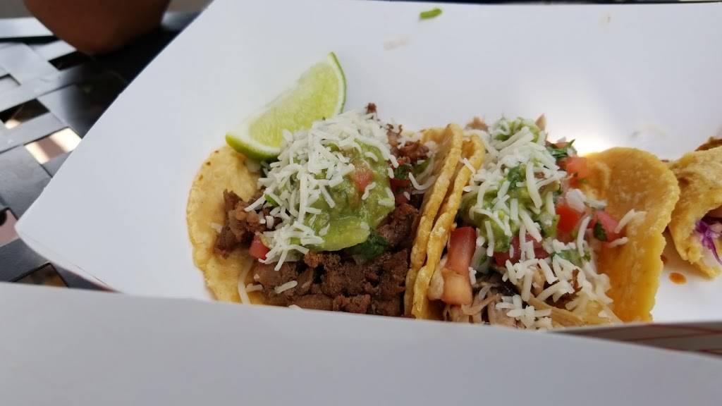 Frogtowns Gourmet Tacos | restaurant | 2853 Marsh St, Los Angeles, CA 90039, USA | 3235030137 OR +1 323-503-0137