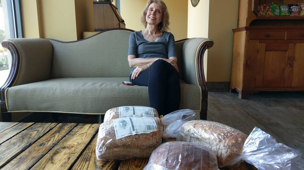 Spring Mill Bread Company | restaurant | 2201 N Pershing Dr, Arlington, VA 22201, USA | 5719700418 OR +1 571-970-0418