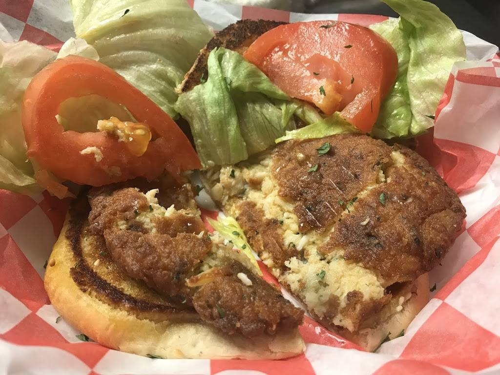 Onyx Sports Bar and Lounge | night club | 5611 Norwood Ave, Jacksonville, FL 32208, USA | 9046834277 OR +1 904-683-4277