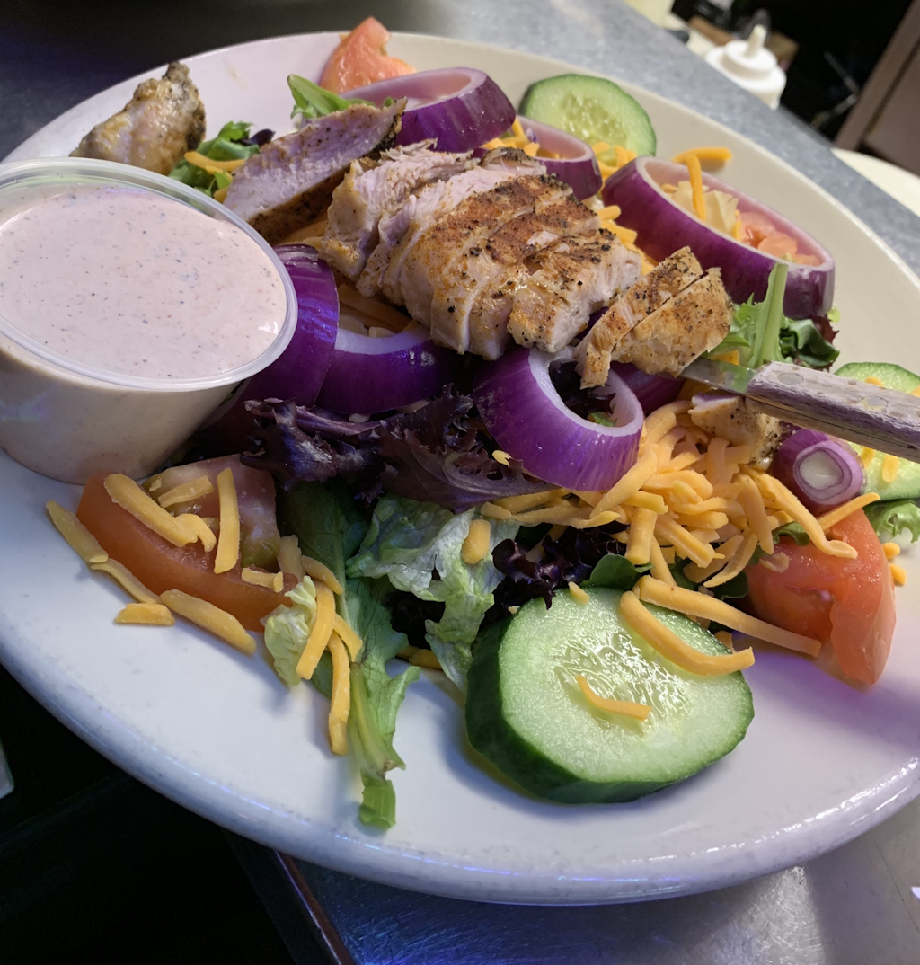 Gator Jakes Bar & Grill | restaurant | 36863 Van Dyke Ave, Sterling Heights, MI 48312, USA | 5869833700 OR +1 586-983-3700