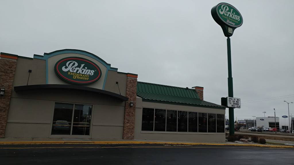 Perkins Restaurant & Bakery | restaurant | 2975 W College Ave, Appleton, WI 54914, USA | 9207310351 OR +1 920-731-0351