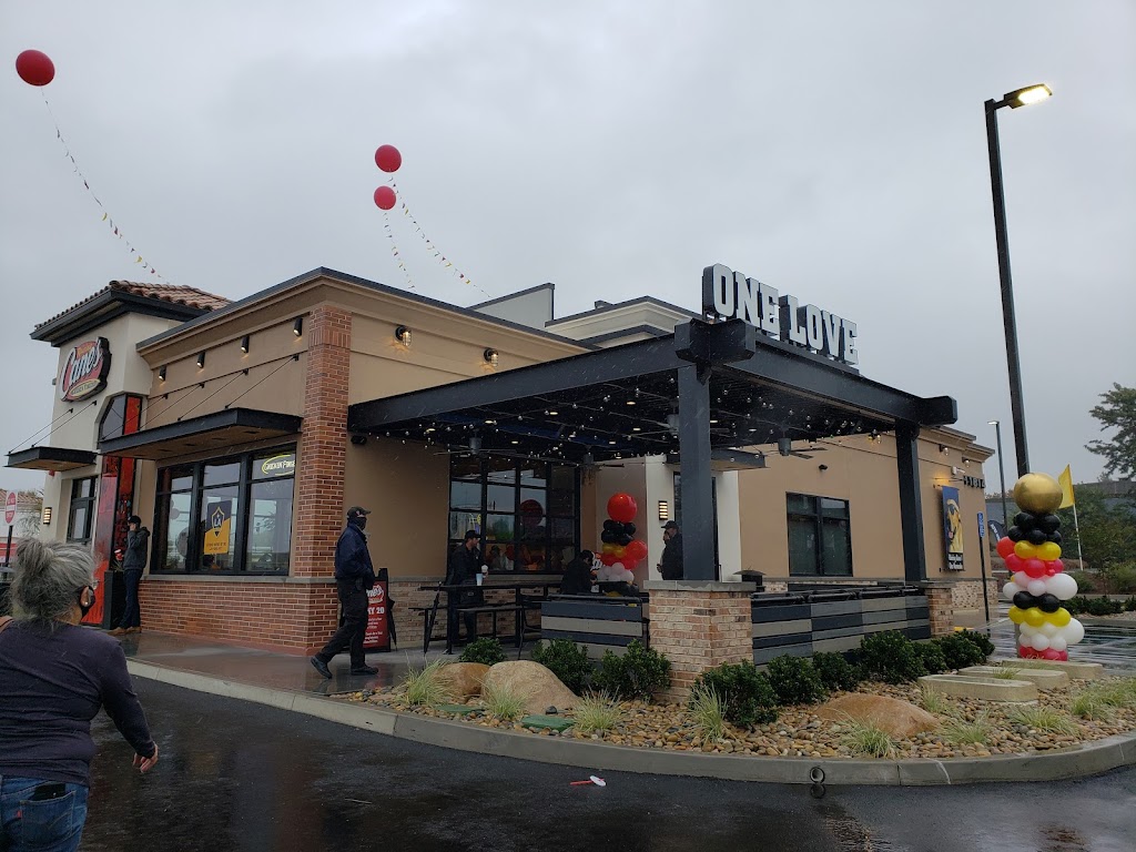 Raising Canes Chicken Fingers | meal takeaway | 11814 Whittier Blvd, Whittier, CA 90601, USA | 5626540114 OR +1 562-654-0114