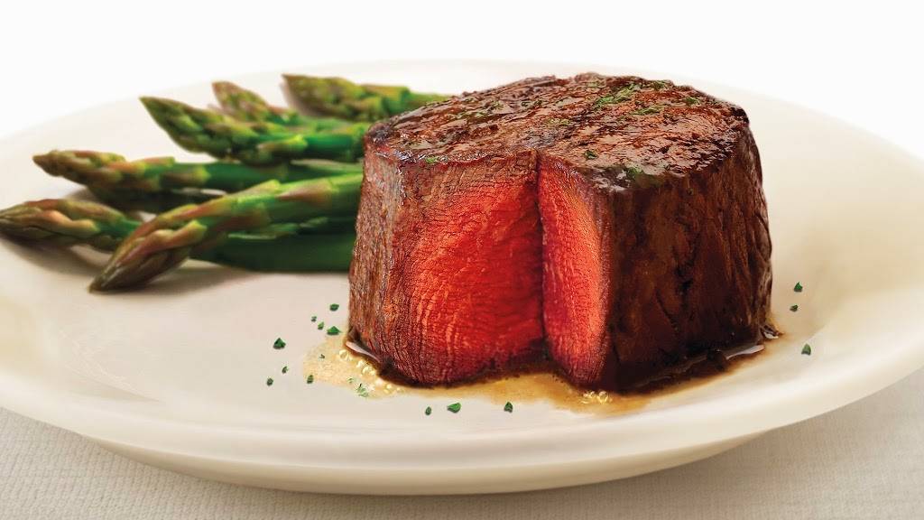Ruths Chris Steak House | restaurant | 301 N Water St, Wilmington, NC 28401, USA | 9103431818 OR +1 910-343-1818