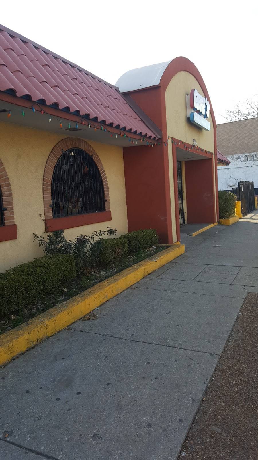 Pepes Mexican Restaurant | restaurant | 131 E 79th St, Chicago, IL 60619, USA | 7739941525 OR +1 773-994-1525