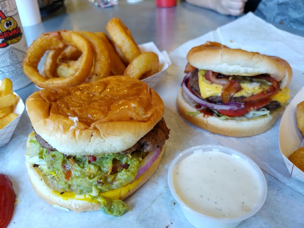 Grumps Burgers - River Oaks, TX | restaurant | 5300 River Oaks Blvd, River Oaks, TX 76114, USA | 8177353333 OR +1 817-735-3333