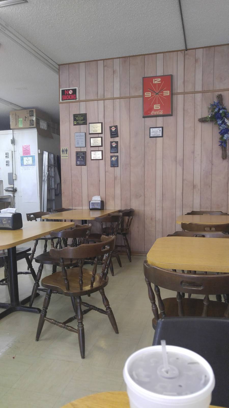 Skips Deli | restaurant | 1452 SW Main Blvd, Lake City, FL 32025, USA | 3867521520 OR +1 386-752-1520