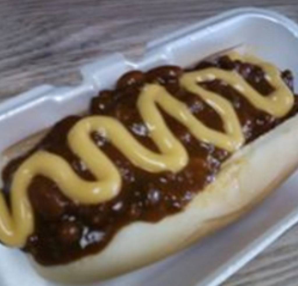 Tastee Treet | restaurant | 1219 N Cheney St, Taylorville, IL 62568, USA | 2178276394 OR +1 217-827-6394