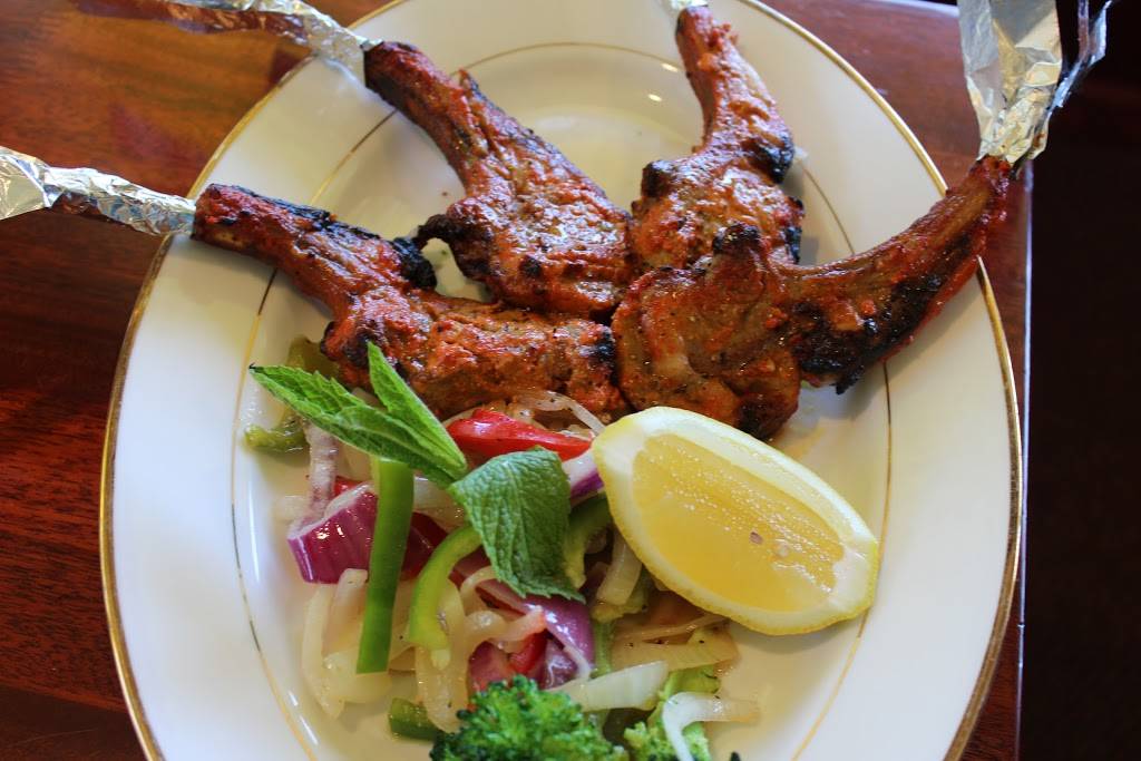 Yeti Restaurant | restaurant | 190 Farmers Ln, Santa Rosa, CA 95405, USA | 7605272100 OR +1 760-527-2100