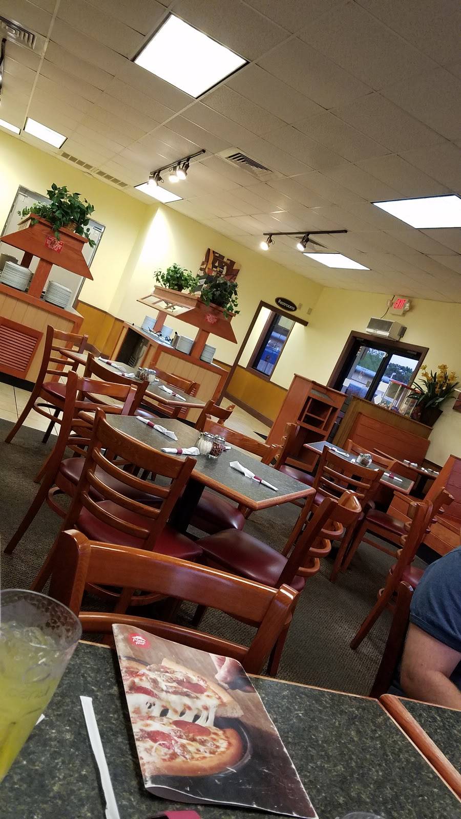 Pizza Hut | meal takeaway | 1514 Gilmer Ave, Tallassee, AL 36078, USA | 3342521050 OR +1 334-252-1050