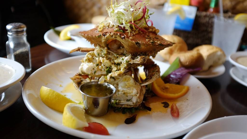 Grotto Fish Market | restaurant | 42 Fishermans Wharf, Monterey, CA 93940, USA | 8313723769 OR +1 831-372-3769