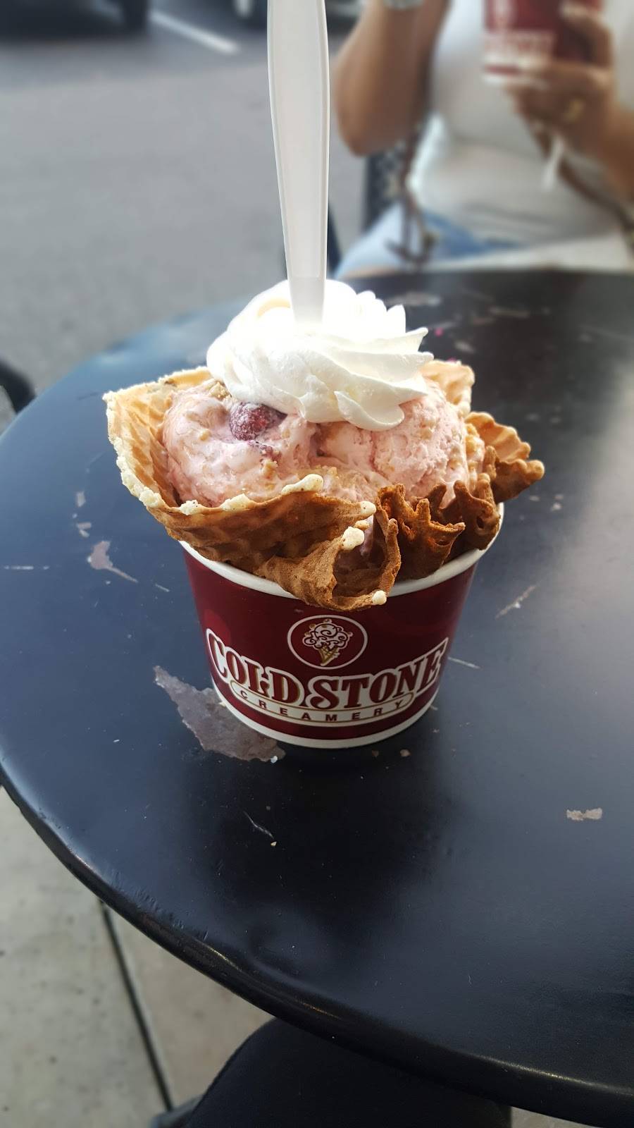 Cold Stone Creamery | bakery | 9960 Southside Blvd Ste 100, Jacksonville, FL 32256, USA | 9045383870 OR +1 904-538-3870