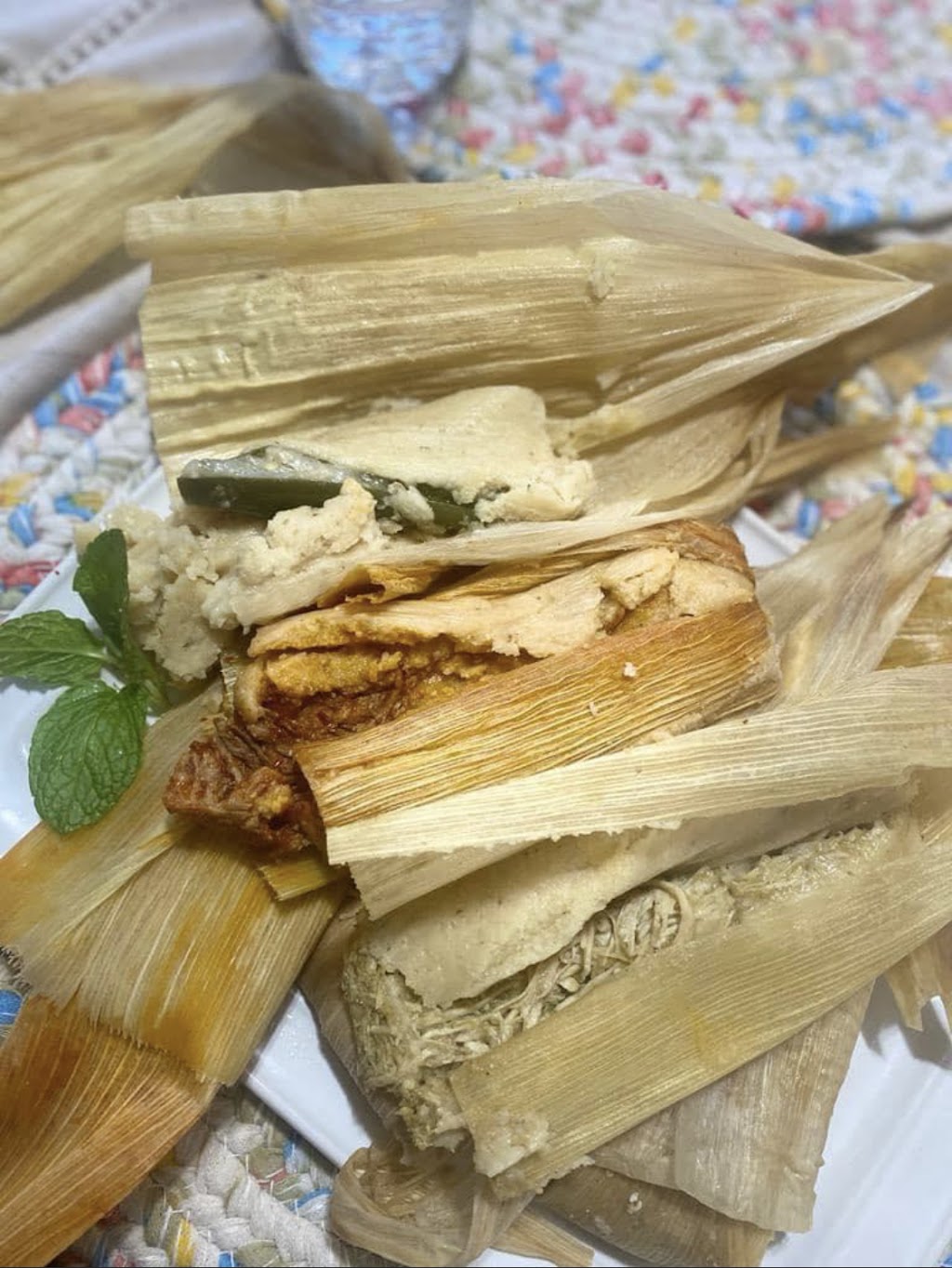 Tamales La Estrellita | restaurant | 5014 Yosemite Blvd, Empire, CA 95319, USA | 2094090727 OR +1 209-409-0727