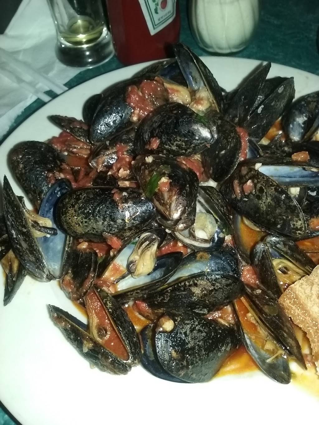 Franks Spaghetti House | restaurant | 7602 Castor Ave, Philadelphia, PA 19152, USA | 2157456020 OR +1 215-745-6020