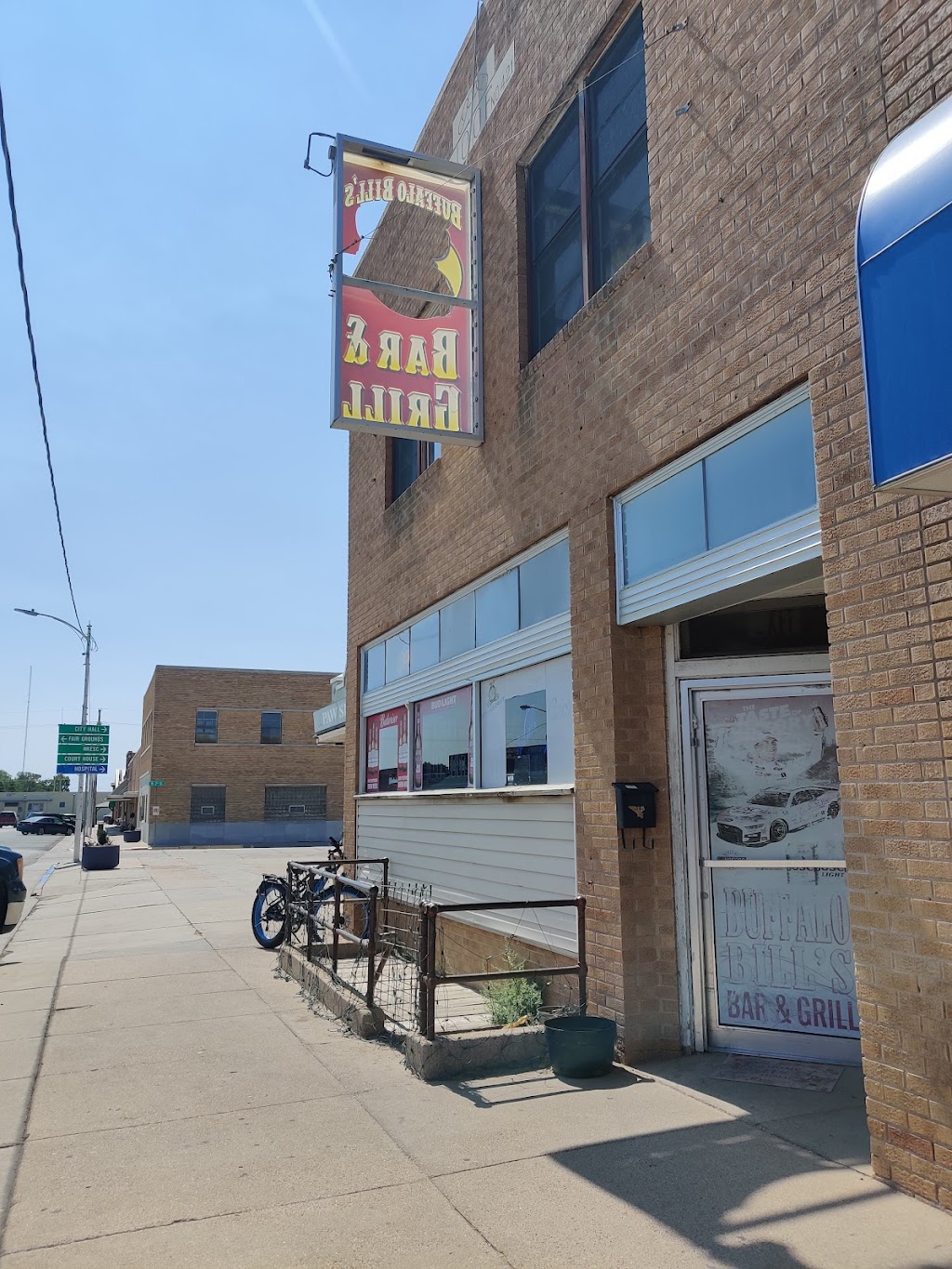 Buffalo Bills Bar & Grill | restaurant | 207 Center Ave, Oakley, KS 67748, USA | 7856711287 OR +1 785-671-1287