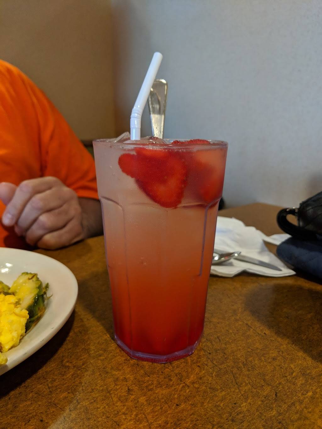 Eatn Park | restaurant | 1026 Mountain Laurel Plaza, Latrobe, PA 15650, USA | 7245321966 OR +1 724-532-1966