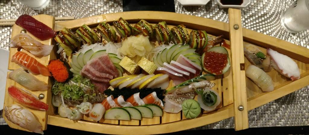 Akita Asian Fusion & Japanese Steakhouse | restaurant | 451 Kings Hwy E, Fairfield, CT 06825, USA | 2034166797 OR +1 203-416-6797